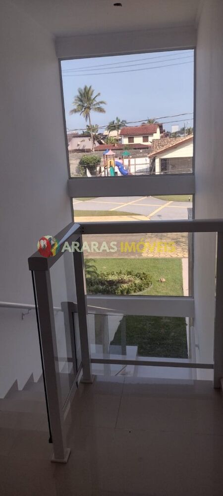 Casa à venda com 4 quartos, 325m² - Foto 12