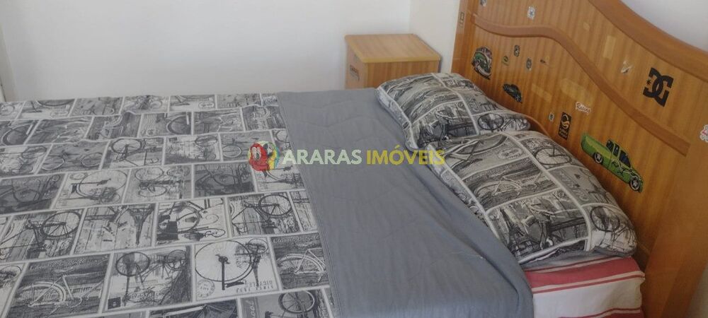 Casa à venda com 4 quartos, 325m² - Foto 5