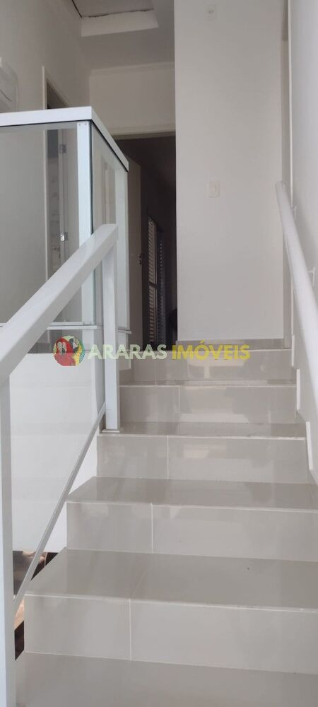 Casa à venda com 4 quartos, 325m² - Foto 13