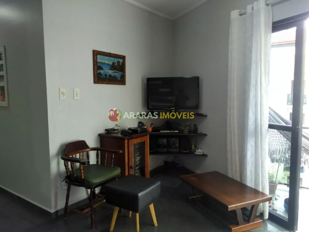 Cobertura à venda com 3 quartos, 250m² - Foto 3