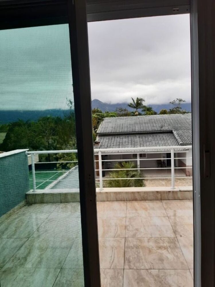 Casa à venda com 6 quartos, 504m² - Foto 2