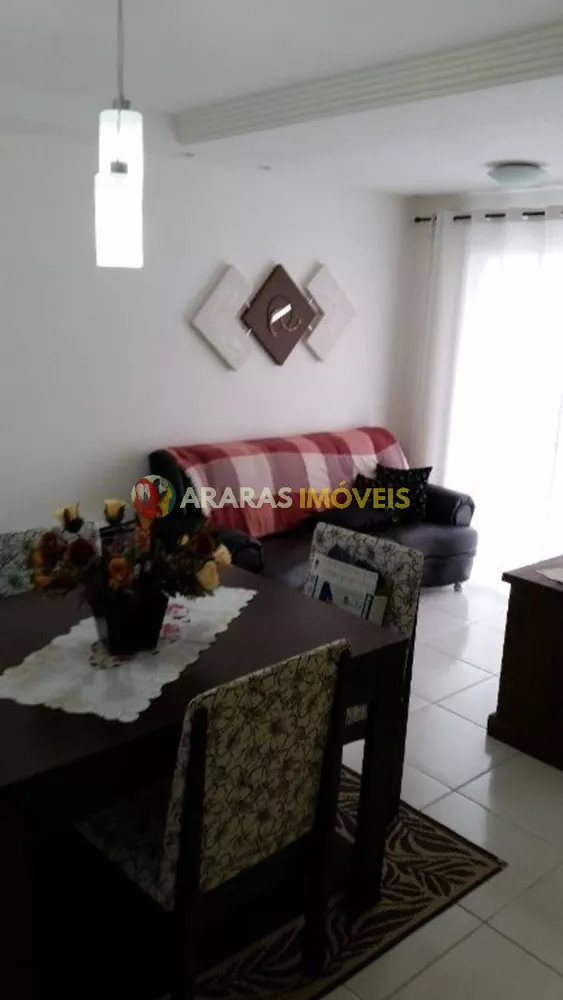 Apartamento à venda com 2 quartos, 52m² - Foto 2