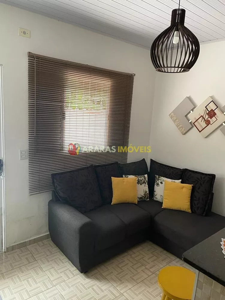 Casa à venda com 2 quartos, 119m² - Foto 3