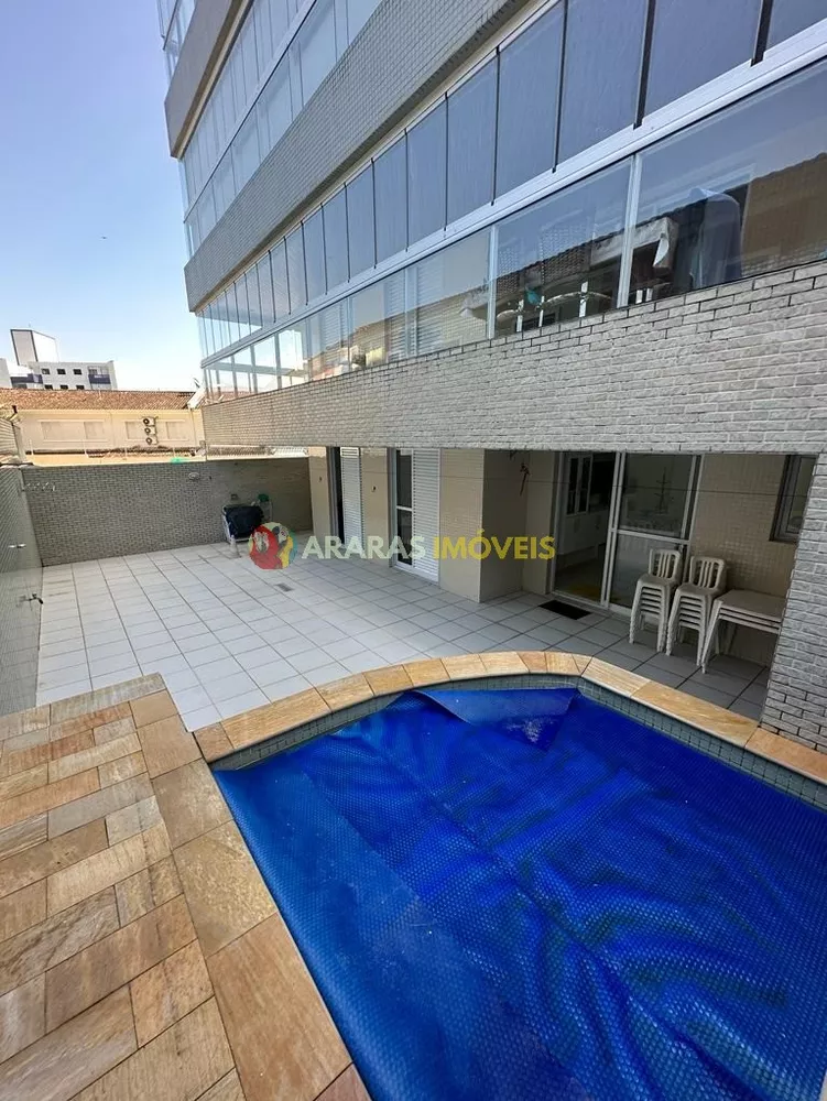 Apartamento à venda com 2 quartos, 150m² - Foto 1