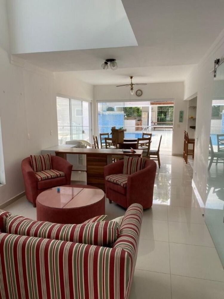Casa à venda com 6 quartos, 456m² - Foto 4