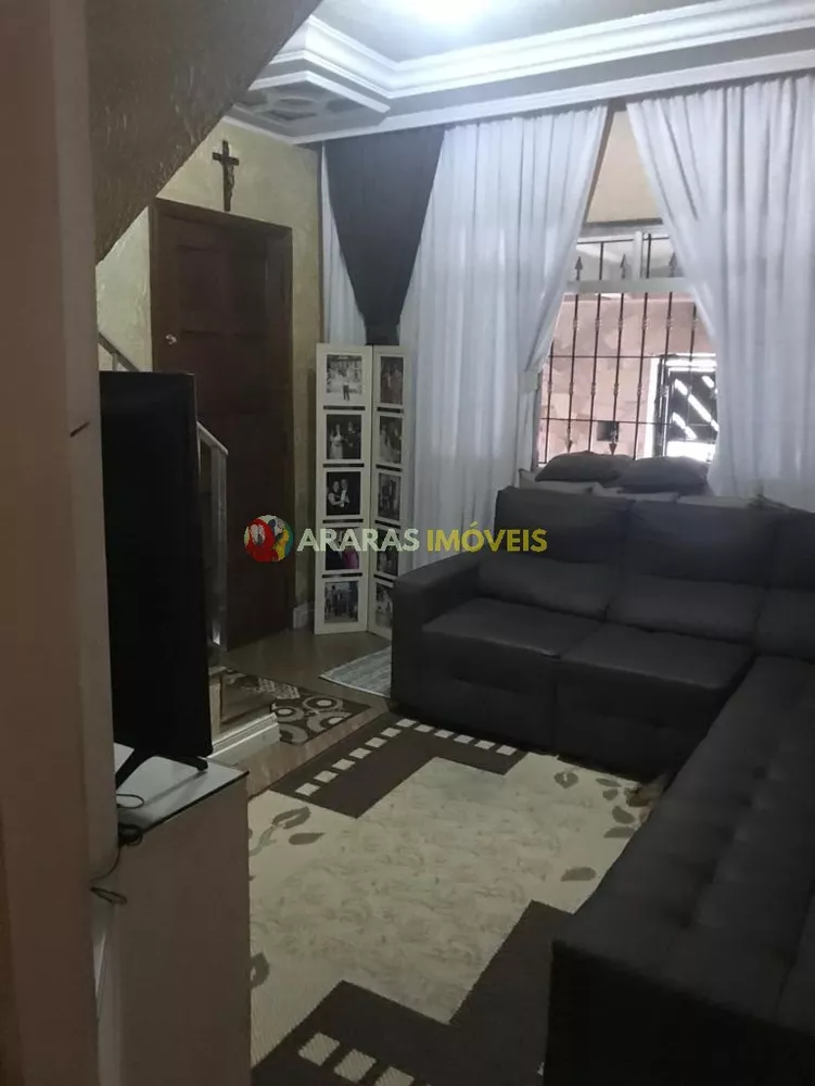 Casa à venda com 3 quartos, 140m² - Foto 3