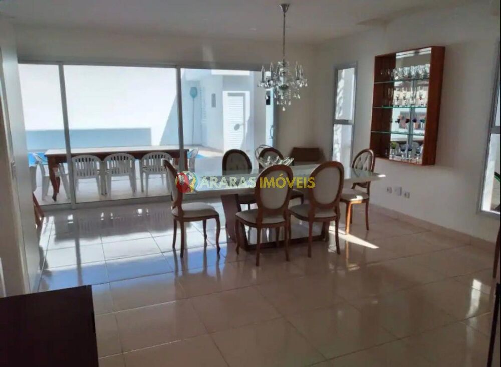 Casa à venda com 5 quartos, 381m² - Foto 8