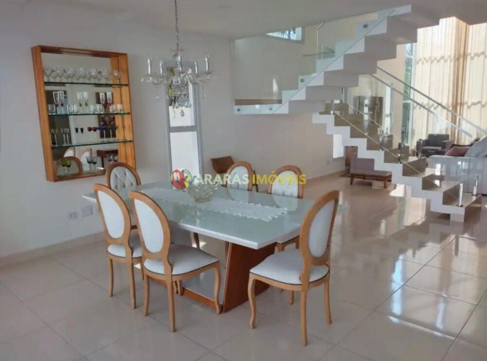 Casa à venda com 5 quartos, 381m² - Foto 9