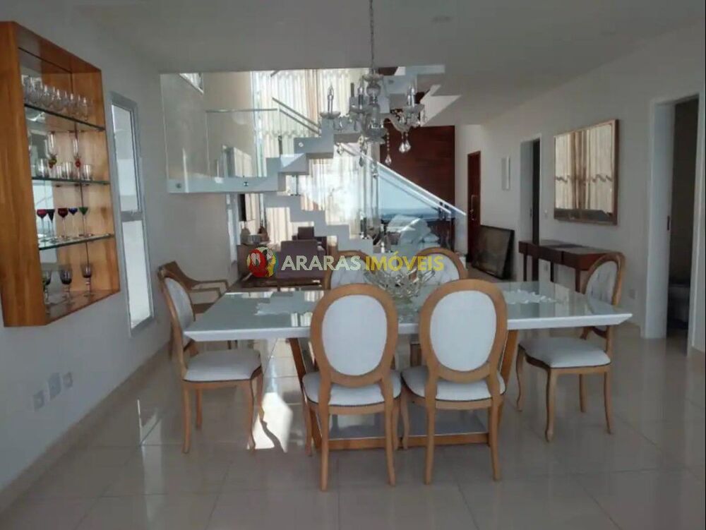 Casa à venda com 5 quartos, 381m² - Foto 7