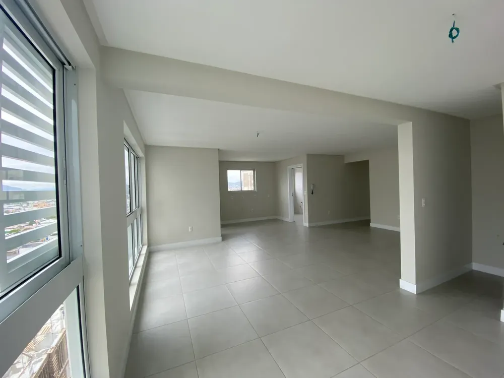 Apartamento, 3 quartos, 93 m² - Foto 2
