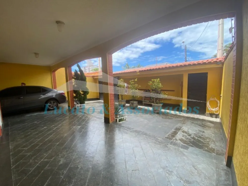 Casa, 3 quartos, 300 m² - Foto 4