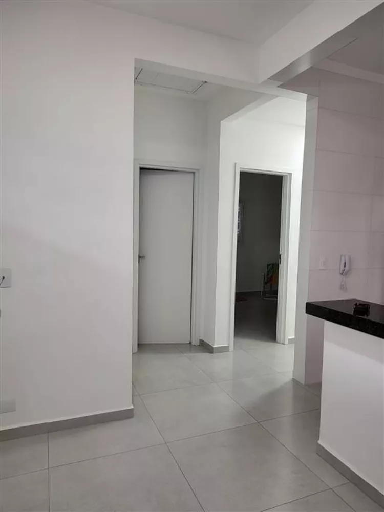 Sobrado à venda com 2 quartos, 62m² - Foto 3