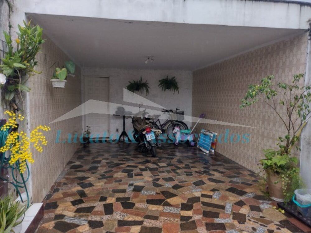 Casa à venda com 3 quartos, 152m² - Foto 2