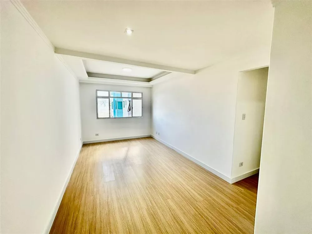 Apartamento à venda com 2 quartos, 73m² - Foto 1