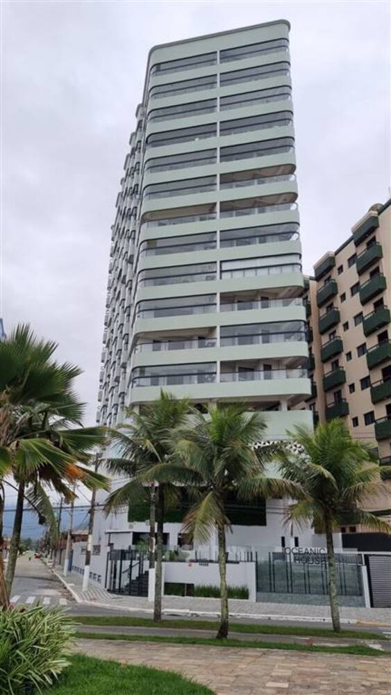 Apartamento à venda com 2 quartos, 67m² - Foto 2