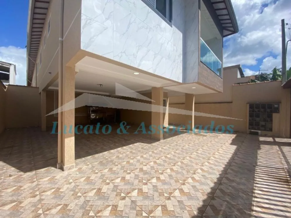 Casa à venda com 2 quartos, 44m² - Foto 2