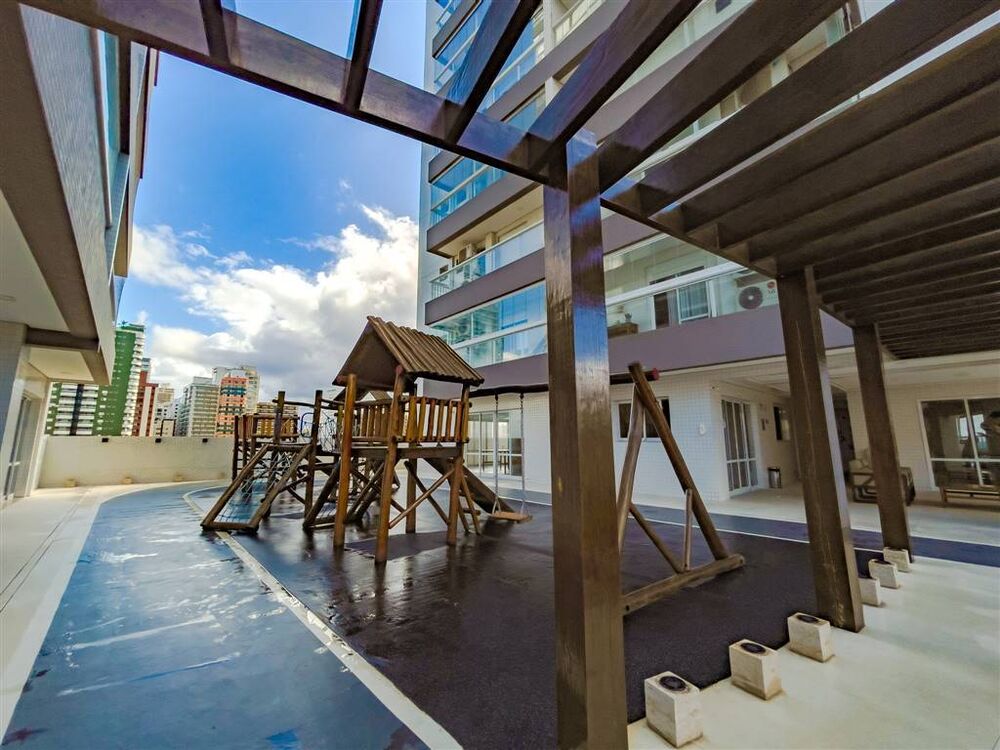 Apartamento à venda com 3 quartos, 130m² - Foto 10