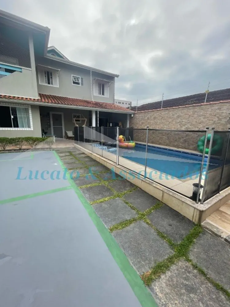 Casa, 3 quartos, 211 m² - Foto 4