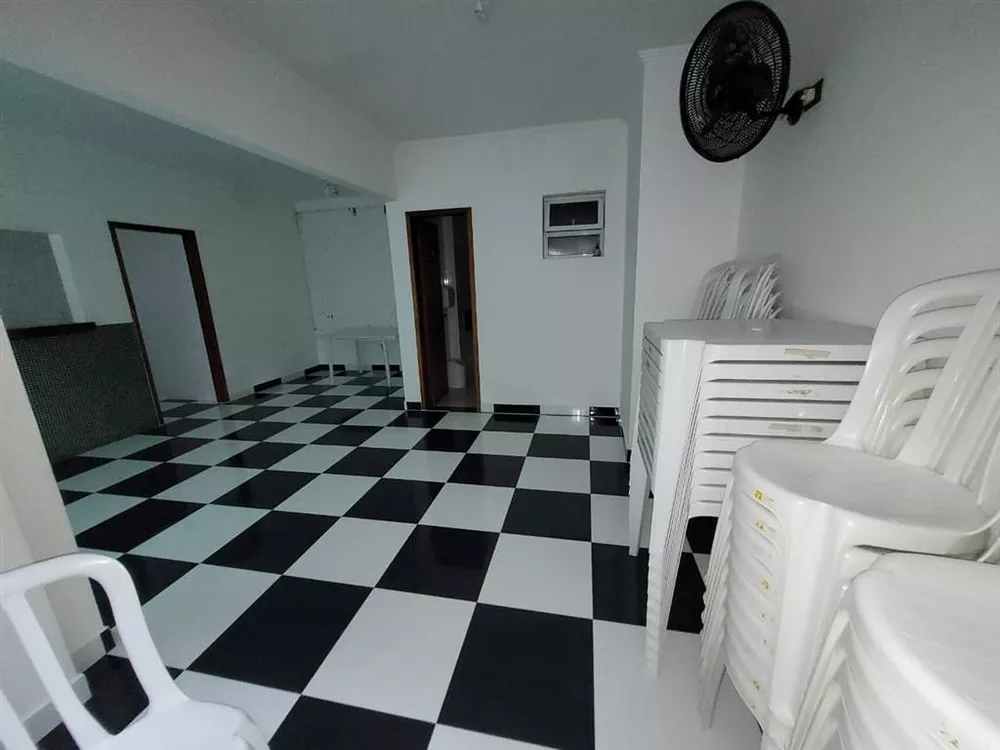 Apartamento à venda com 2 quartos, 61m² - Foto 4