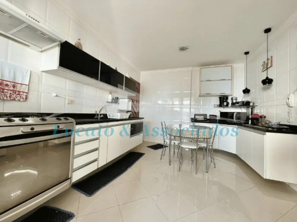Apartamento, 3 quartos, 140 m² - Foto 8
