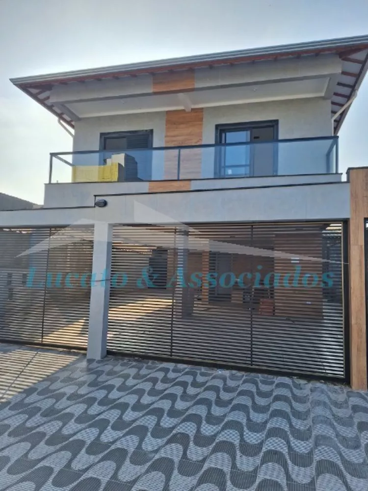 Casa à venda com 3 quartos, 110m² - Foto 1