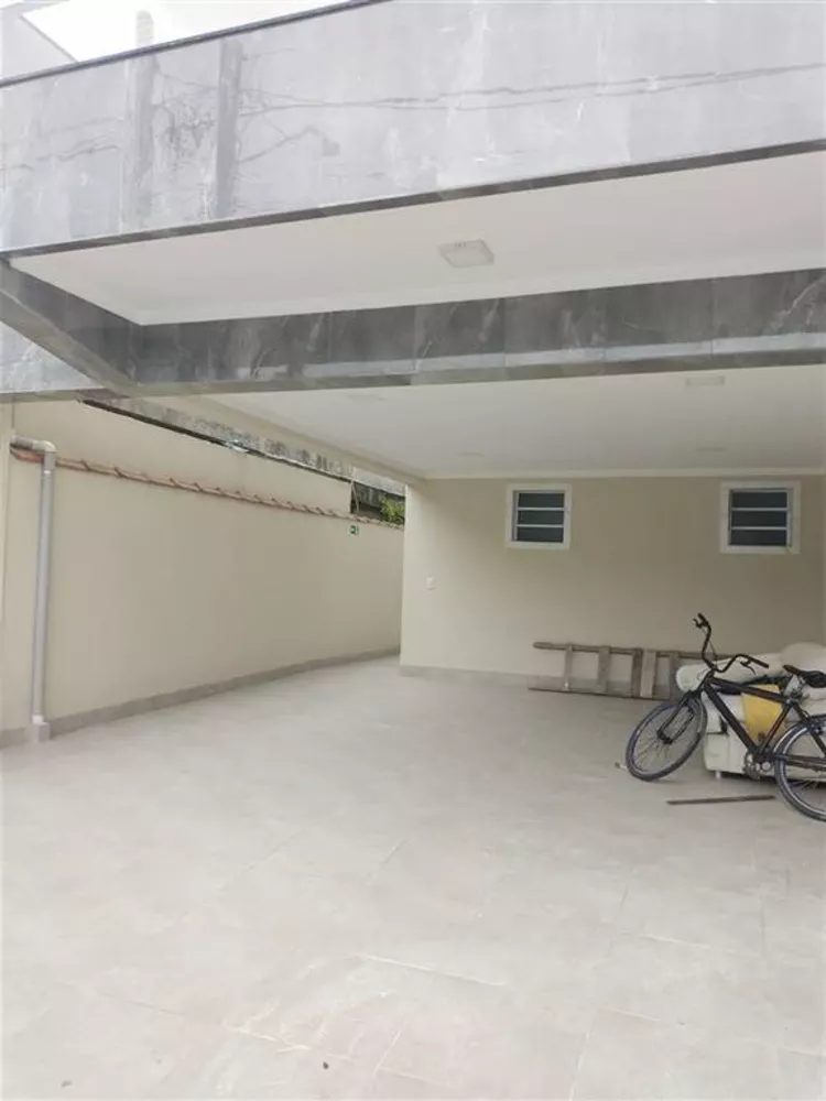 Casa à venda com 2 quartos, 52m² - Foto 2