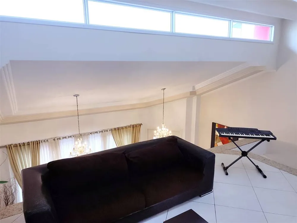 Casa, 3 quartos, 249 m² - Foto 9