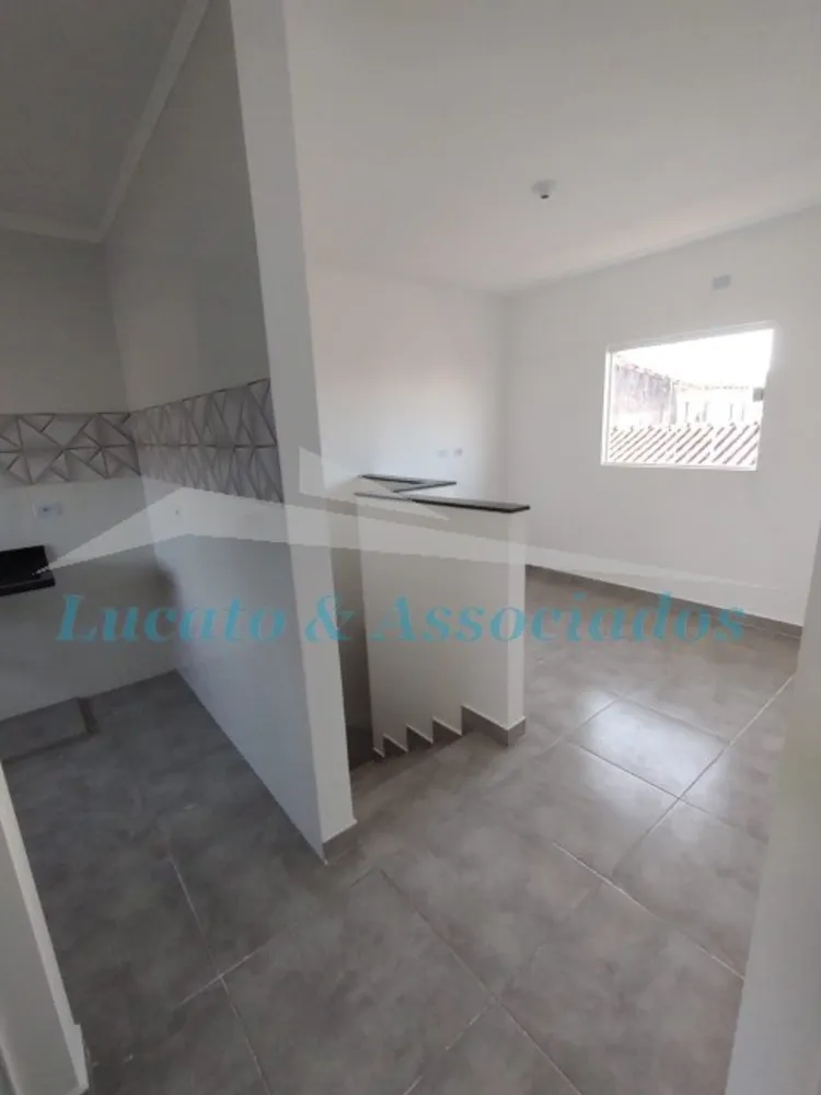 Casa, 2 quartos, 46 m² - Foto 1