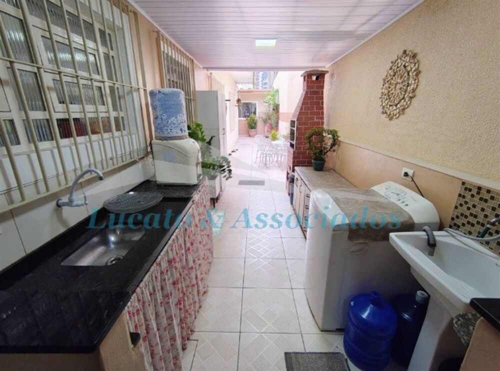 Casa à venda com 3 quartos, 175m² - Foto 8