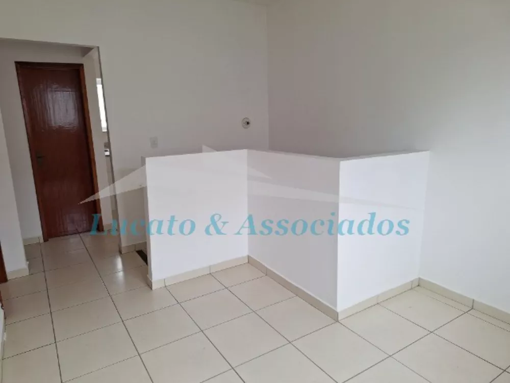 Casa à venda com 2 quartos, 50m² - Foto 11