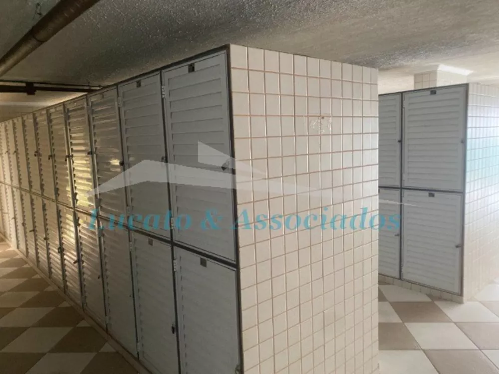 Apartamento à venda com 2 quartos, 78m² - Foto 2