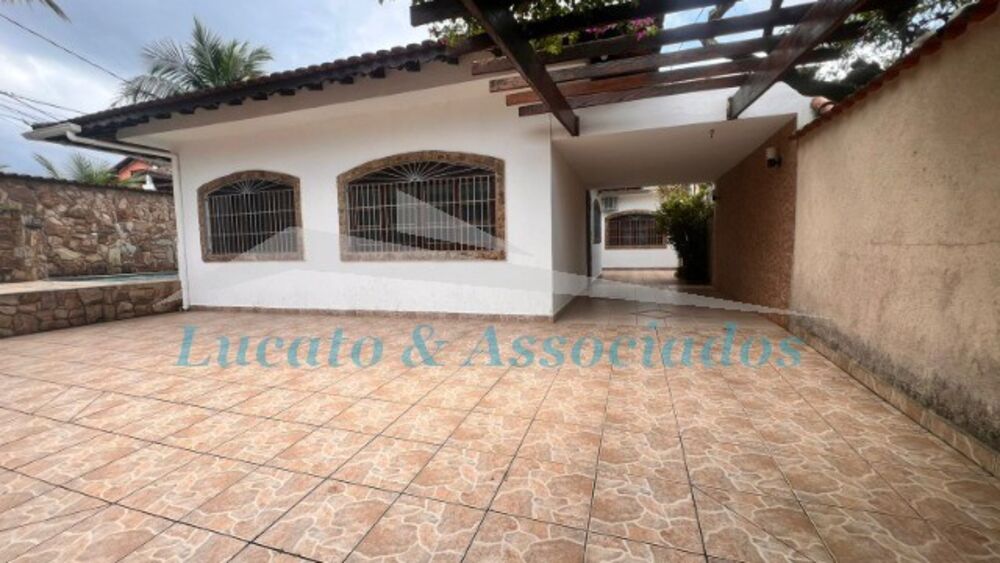 Casa, 2 quartos, 252 m² - Foto 2