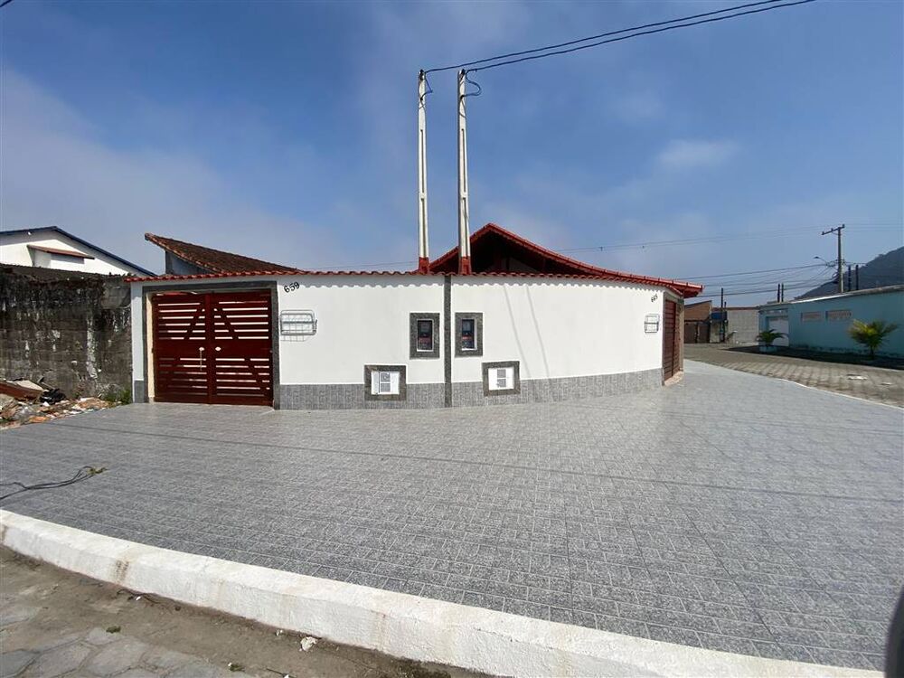 Casa à venda com 2 quartos, 80m² - Foto 2