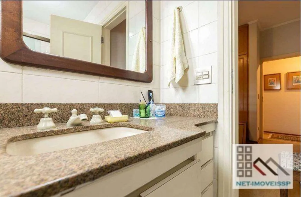 Apartamento, 4 quartos, 242 m² - Foto 11