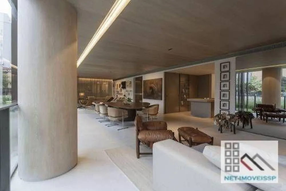 Apartamento, 3 quartos, 232 m² - Foto 2