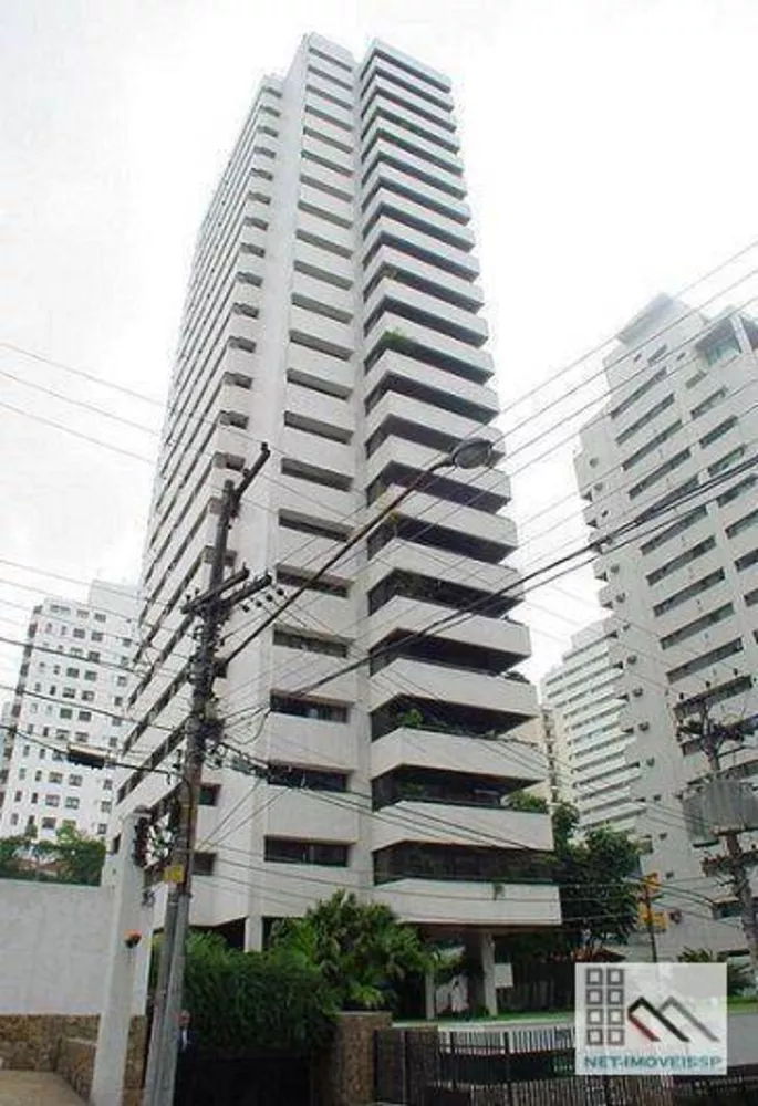 Apartamento à venda com 4 quartos, 278m² - Foto 2