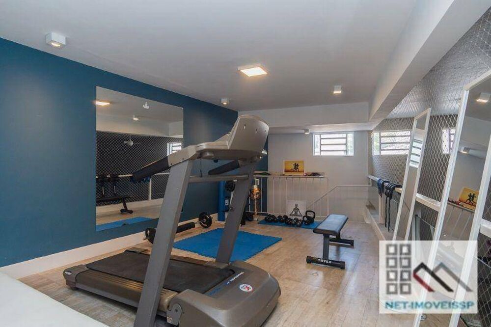 Sobrado à venda com 4 quartos, 720m² - Foto 2
