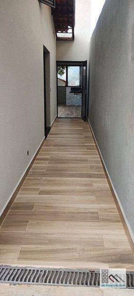 Casa à venda com 3 quartos, 120m² - Foto 3