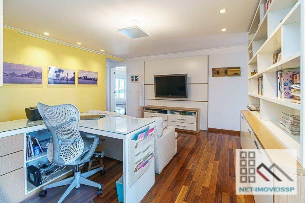 Apartamento, 4 quartos, 240 m² - Foto 1