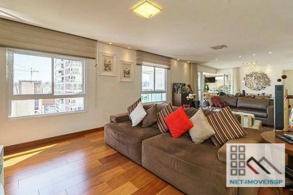 Apartamento, 3 quartos, 210 m² - Foto 3