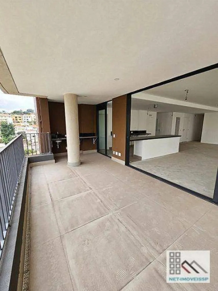 Apartamento, 3 quartos, 195 m² - Foto 2