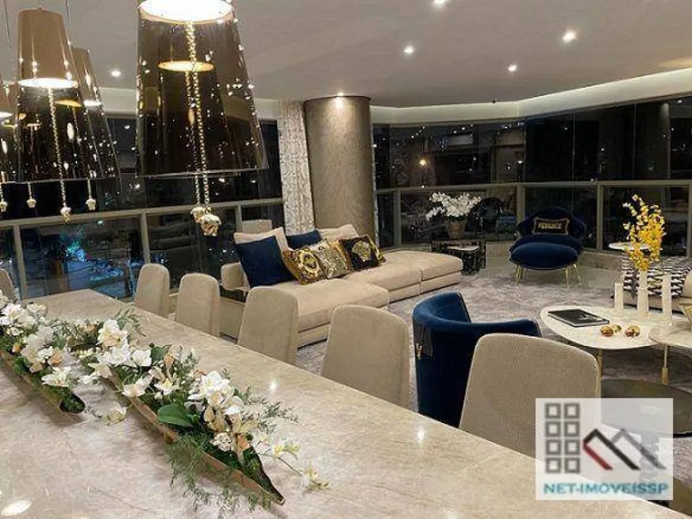 Apartamento, 3 quartos, 217 m² - Foto 1