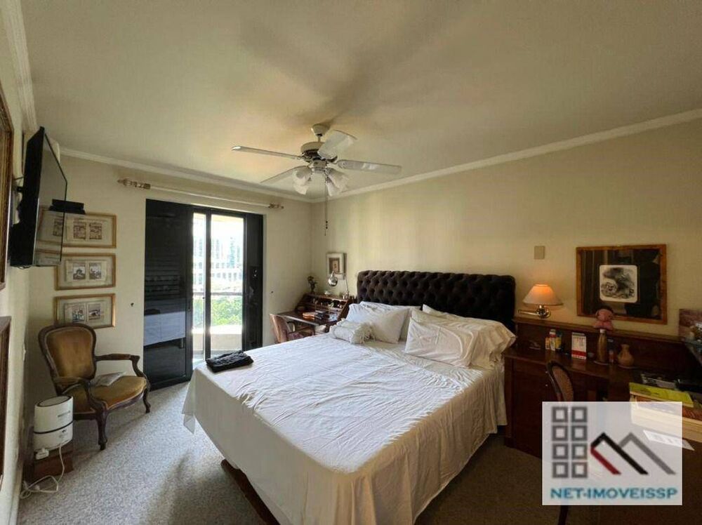 Apartamento, 4 quartos, 220 m² - Foto 1