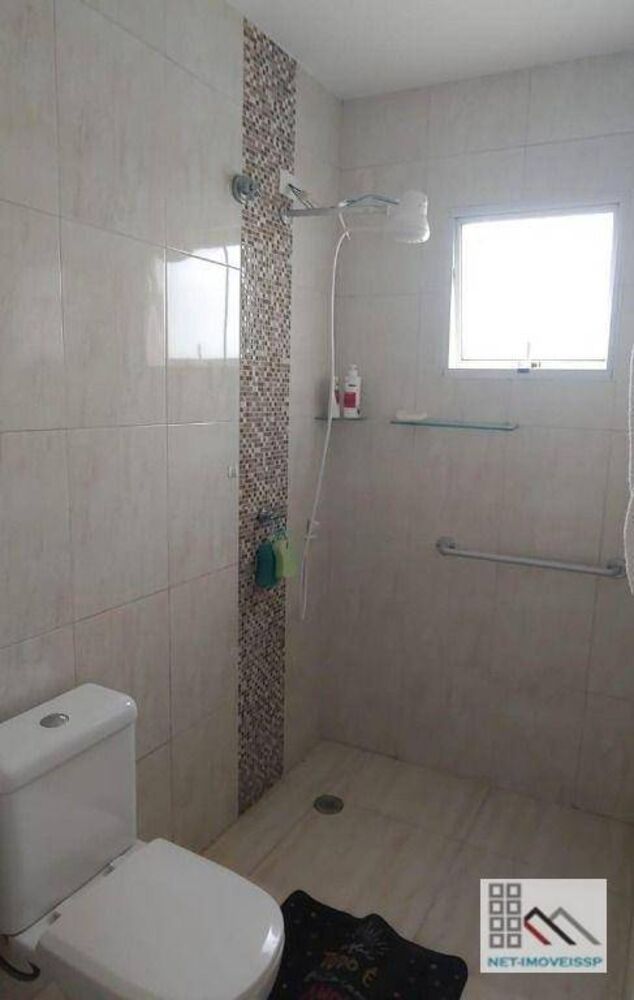 Sobrado à venda com 6 quartos, 163m² - Foto 4