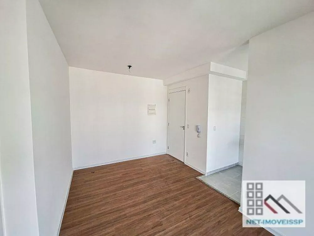 Apartamento à venda com 2 quartos, 44m² - Foto 3