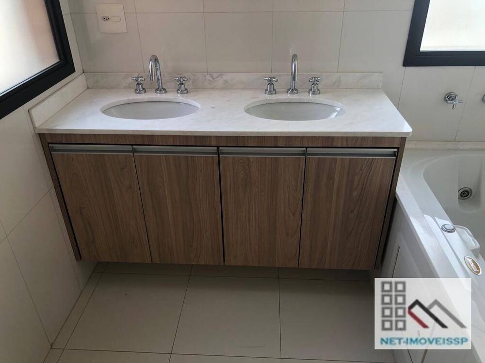 Apartamento à venda com 4 quartos, 208m² - Foto 7