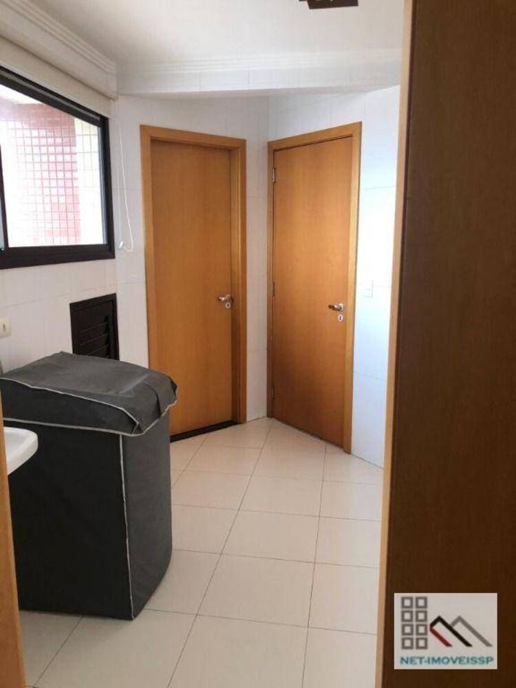 Apartamento à venda com 4 quartos, 208m² - Foto 4