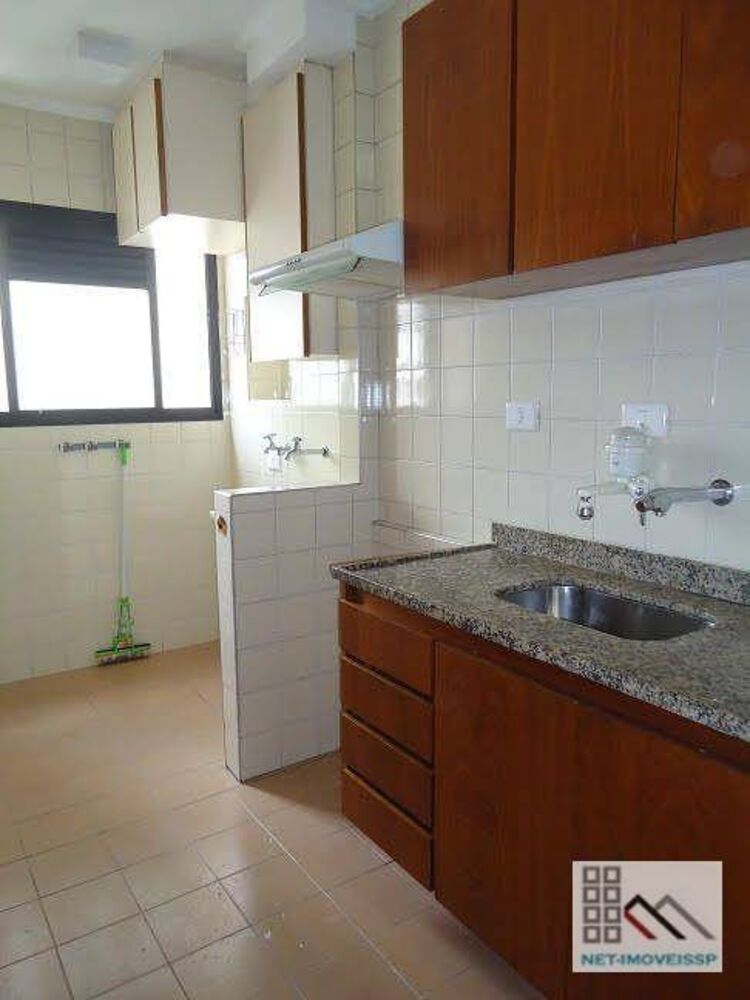 Apartamento à venda e aluguel com 1 quarto, 44m² - Foto 1