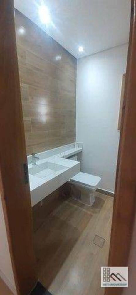 Sobrado à venda com 3 quartos, 250m² - Foto 5