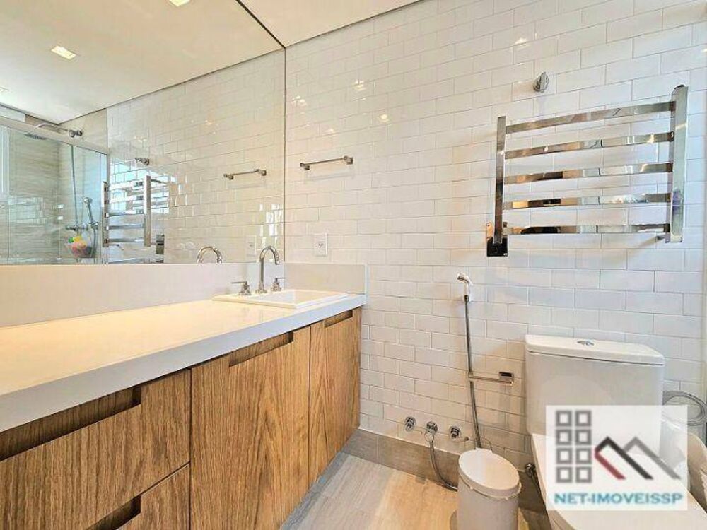 Apartamento, 4 quartos, 202 m² - Foto 2